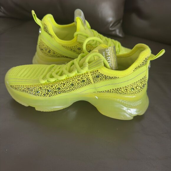 Steve Madden SMNY90 Neon Yellow Sneakers - Picture 5 of 9
